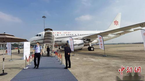 第四届广州商务航空展开幕 18架世界名机同场亮相